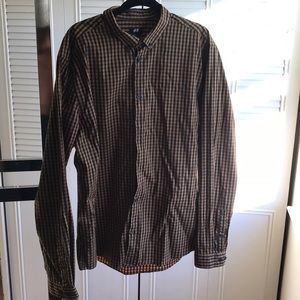 Stylish Button-up!